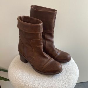 P Monjo Elyse Brown Leather Pull On Boot 37 EUC